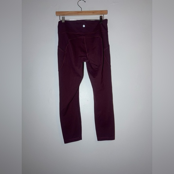 Lululemon Invigorate High-Rise Crop size 8 - Picture 3 of 5